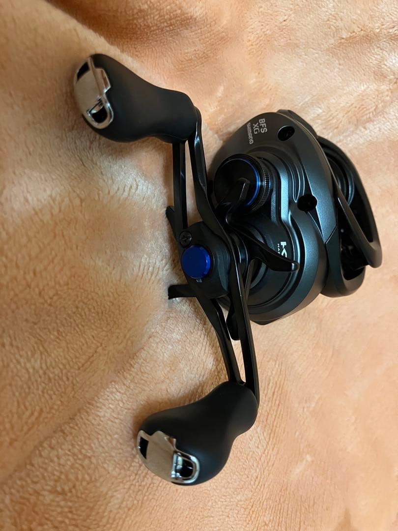 SHIMANO 21 SLX BFS XG RH ベイトリール