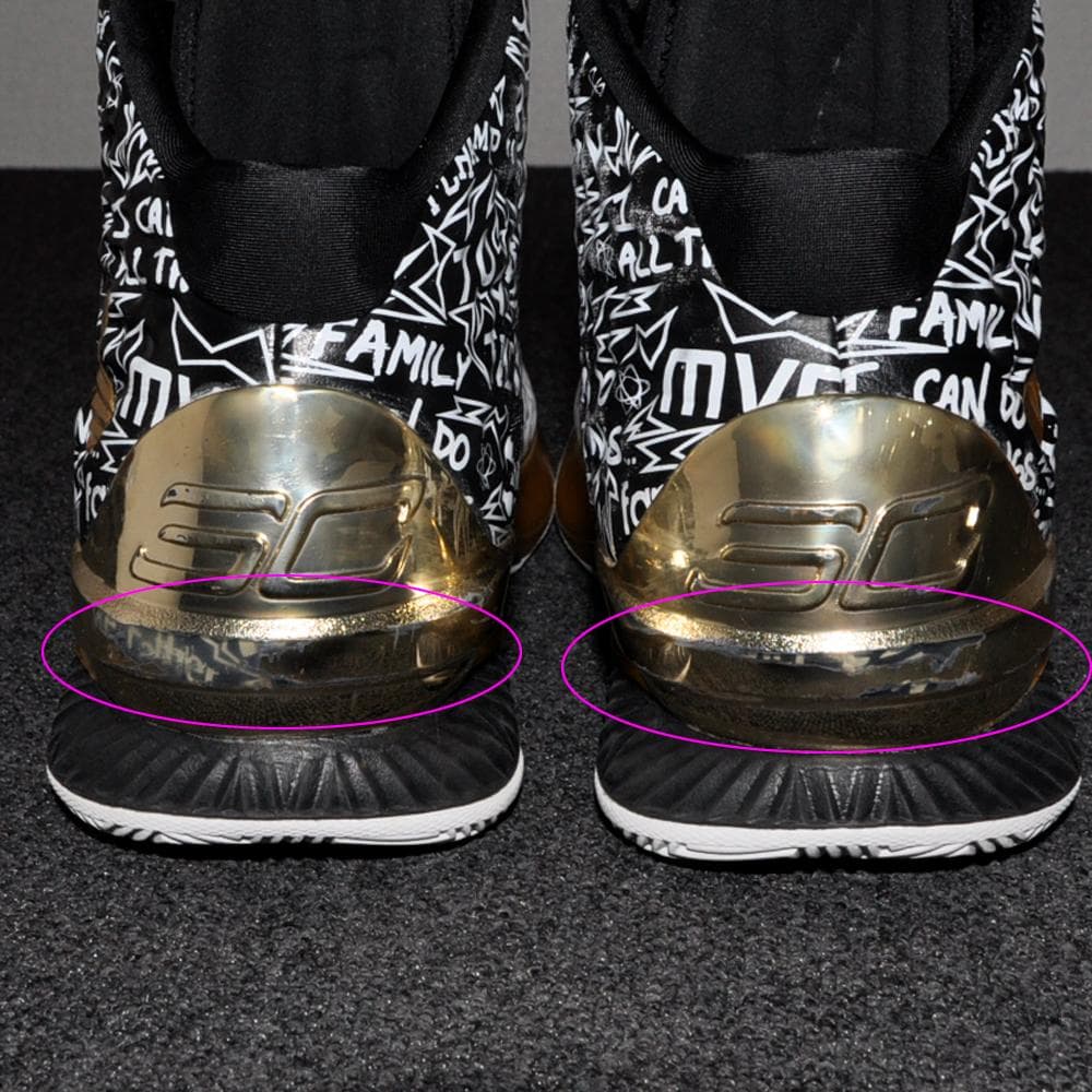 ☺UNDER ARMOUR CURRY 1 (MVP) 27.5