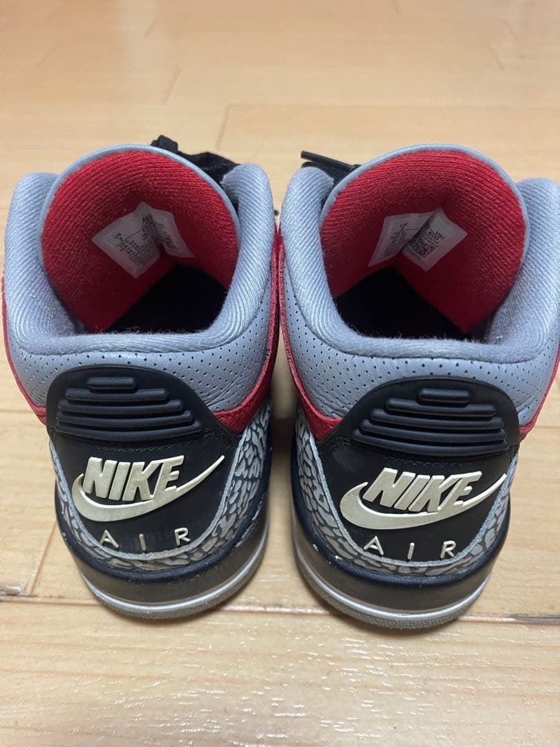シューズ(男性用) NIKE AIR JORDAN 3 RETRO 25cm