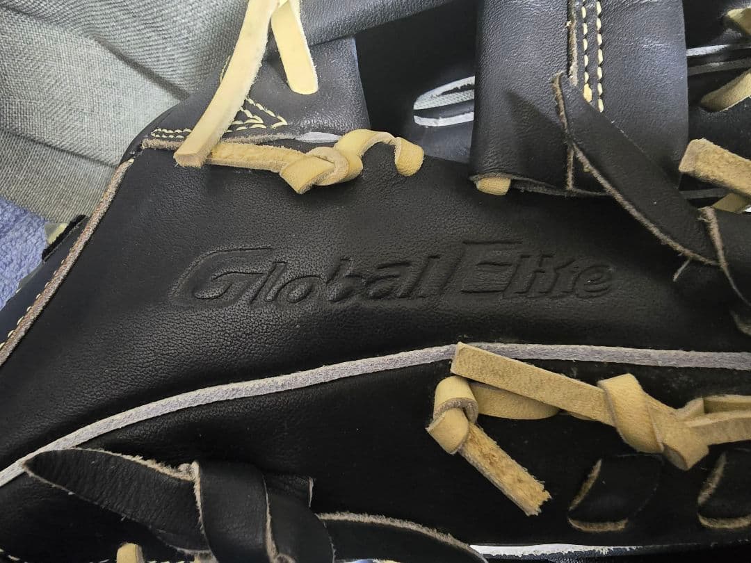 軟式グローブ Global Elite ブラック