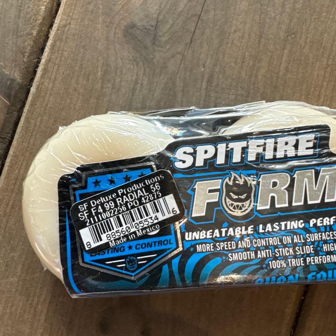SPITFIRE フォーマル4ラディアル56mm 99a 定価¥9,130