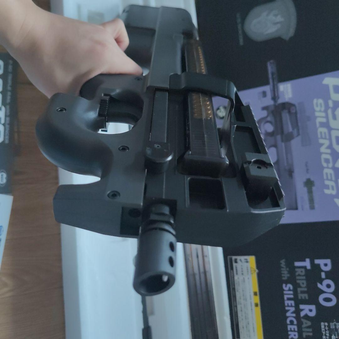 東京マルイP-90 サイレンサー付き 美品