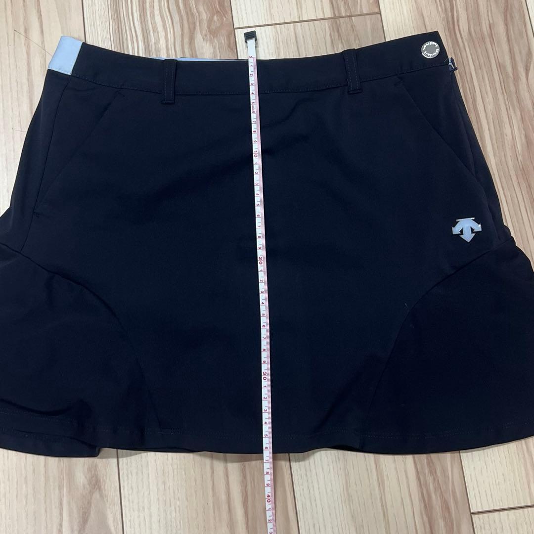 DESCENTE レディーススカート　デサントゴルフスカート美品