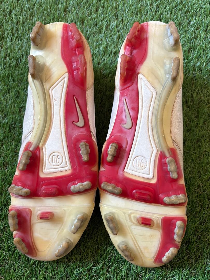 ナイキ トーレス90レーザー2 K FG