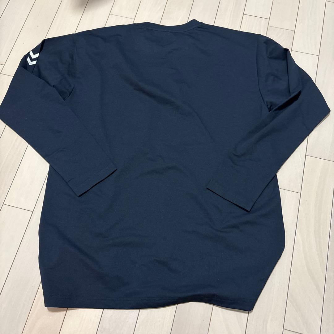 13ガンバ大阪　hummel 長袖シャツ 黒