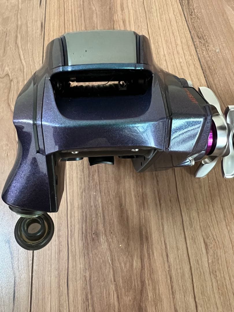 DAIWA SEABORG LTD 300J 左電動リール・純正バッテリーセット