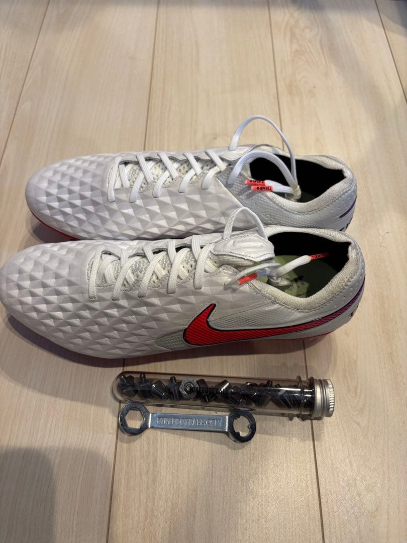 NIKEティエンポレジェンド8エリートSG-PRO 27.5cm