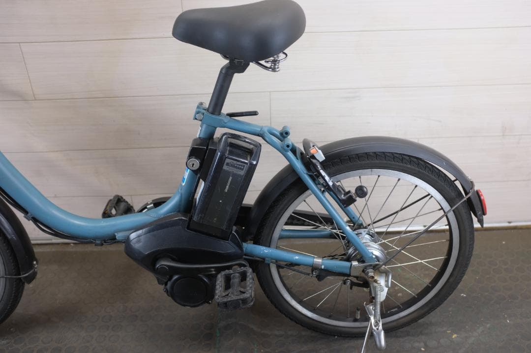 電動自転車BS アシスタ　UNI　20インチ　3段　8.7Ah充電器あり