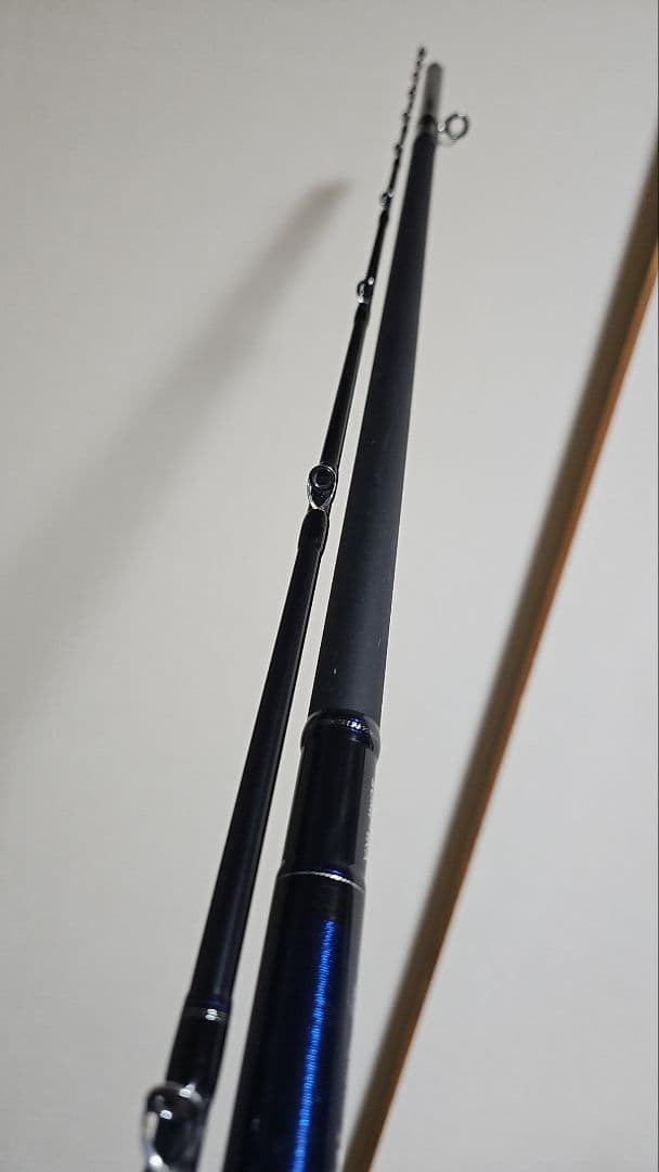 実釣3回超美品！！ダイワ H-240 メタリア スミイカ 240 シャクリアオリ