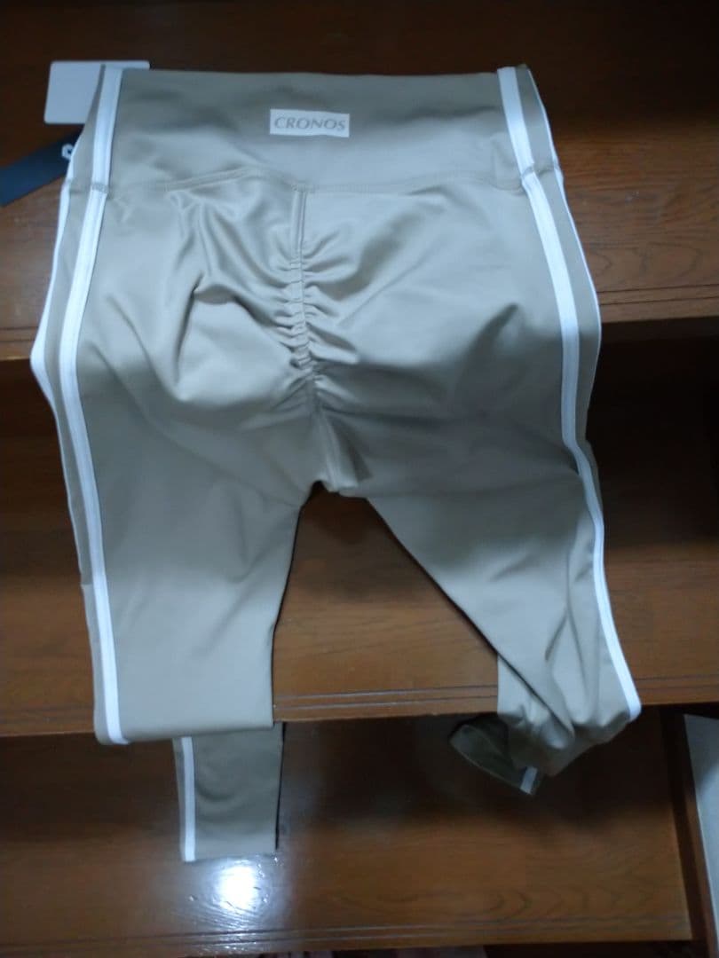 お値下げ❗クロノス DOUBLE STRIPES レギンスM