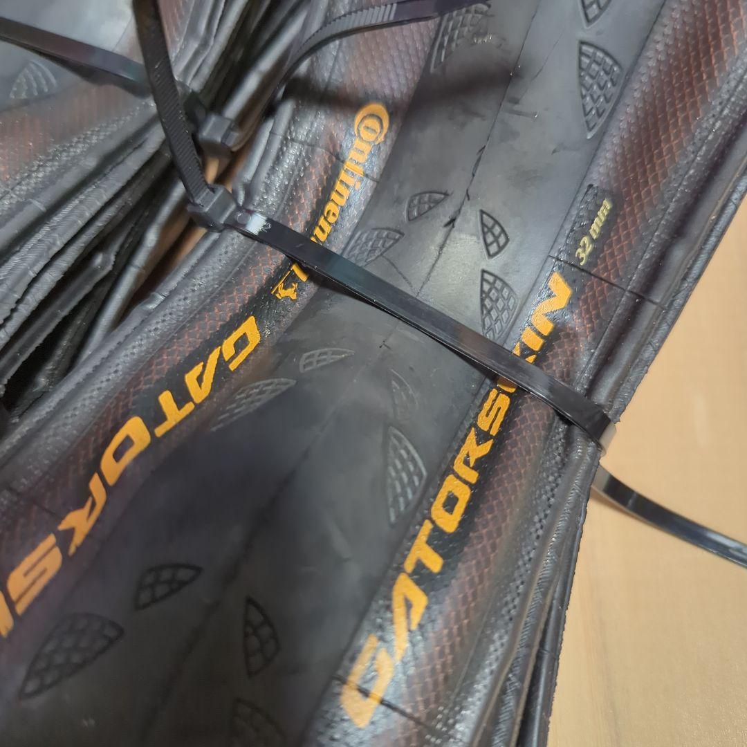 Continental Gatorskin 32mm クリンチャー2本セット