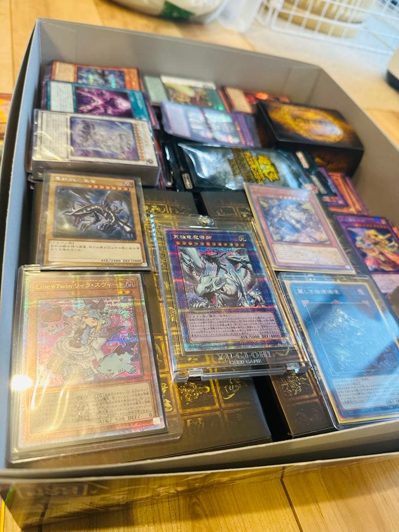 遊戯王引退品　スーパーレア以上1000枚越え　まとめ売り