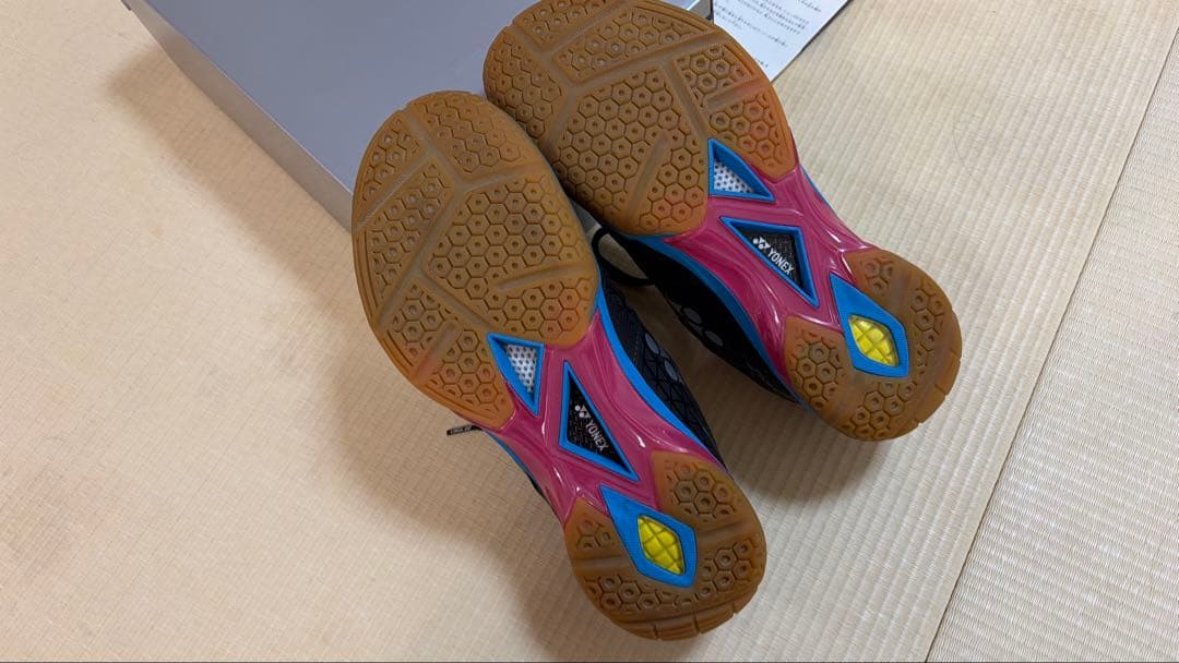 YONEX パワークッション エクリプションＺ　27 ブラック