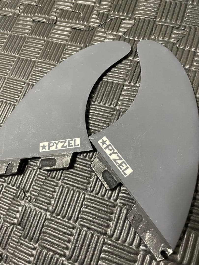 パイゼル　フィン　fcs2 トライフィン　Lサイズ
