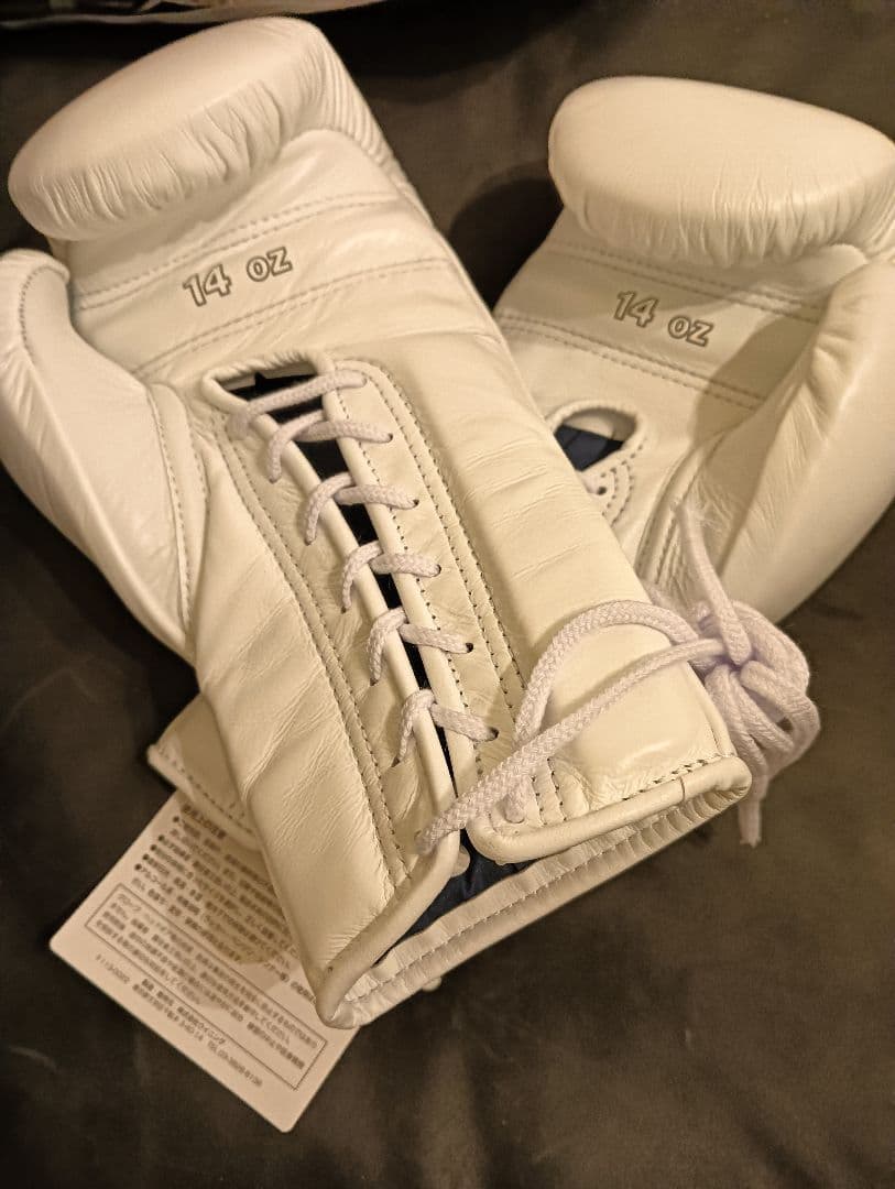 新品未使用　正規品　ウイニング　Winning グローブ 14 oz 箱付き