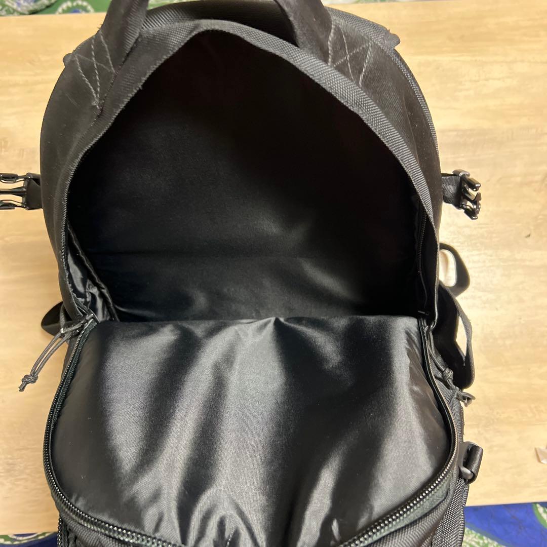NEW ERA バックパック　キャリアパック　35L