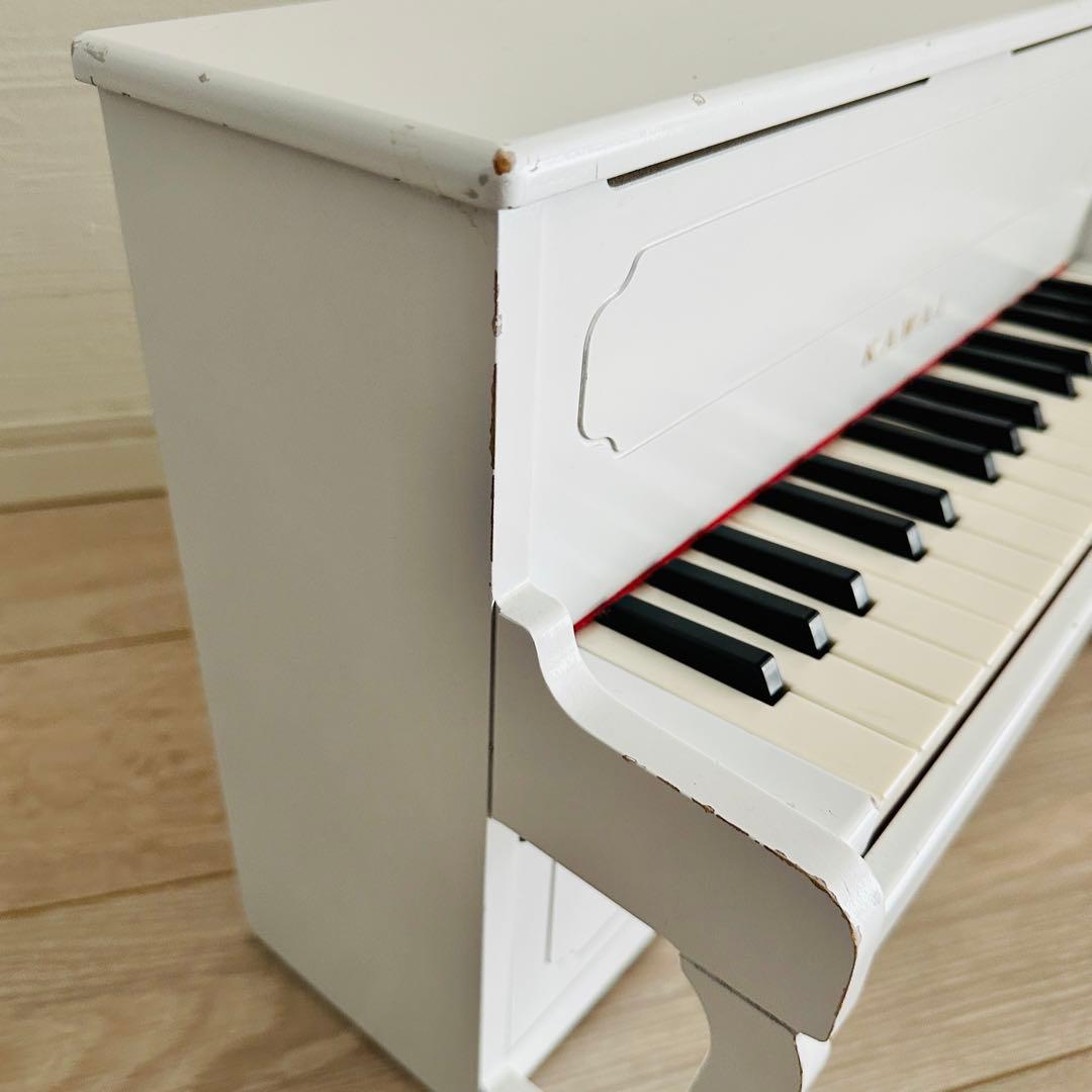 KAWAI アップライトピアノ　白　ミニピアノ