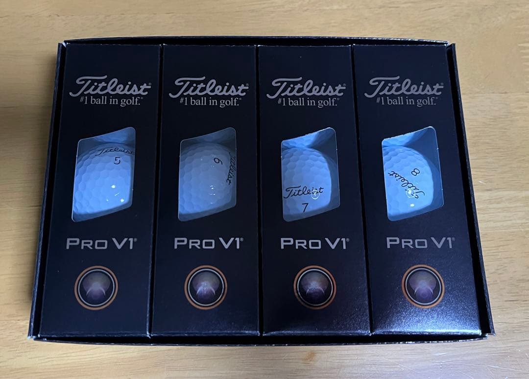 【ひよこ】タイトリスト Pro V1 2025モデル 1ダース