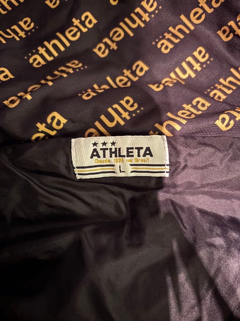 ATHLETA ベンチコート 黒 フード付き