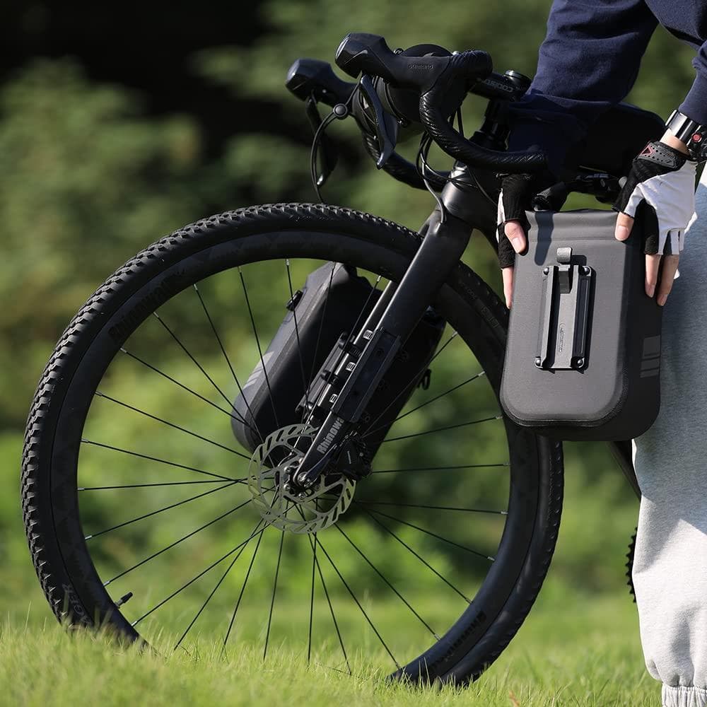 新品！自転車フォークバッグ ラック不要 ワンタッチ 完全防水 取付具付 6L片側