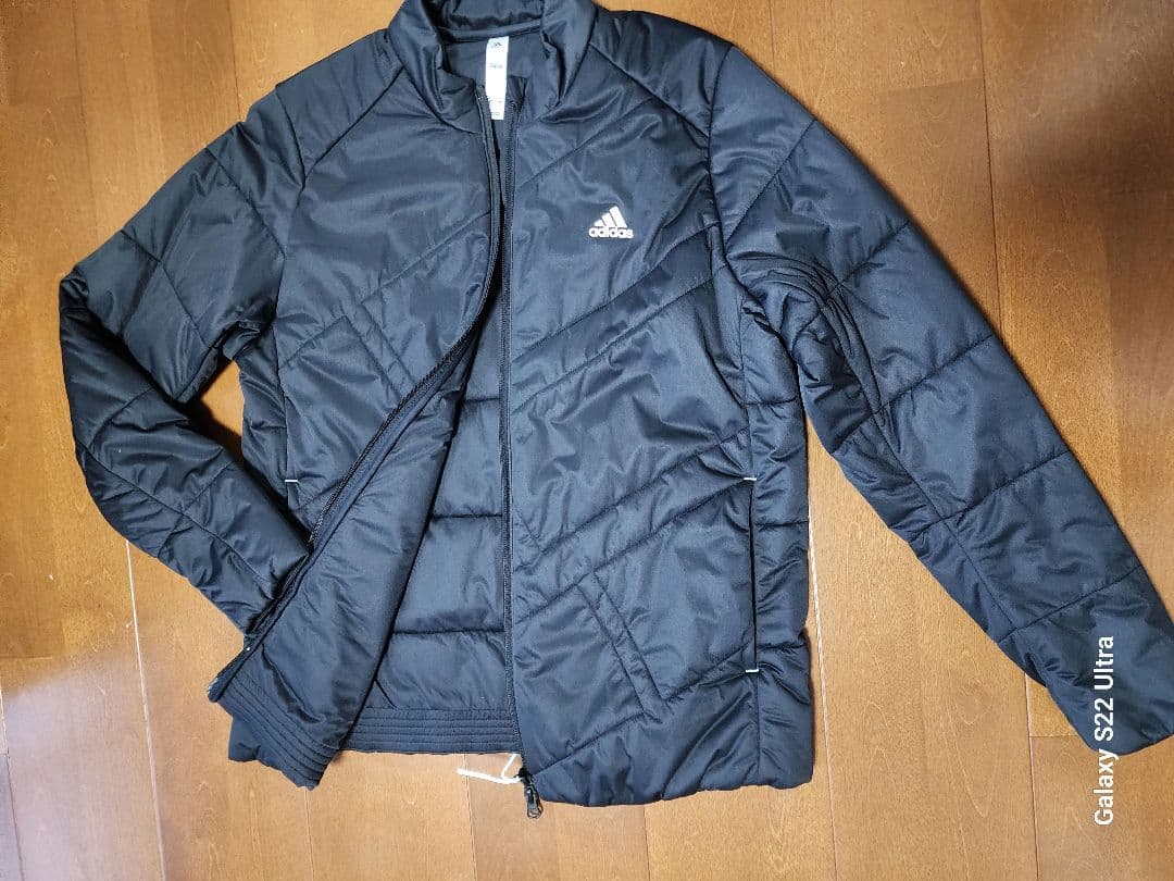 新品✨アディダスゴルフ　　 　中綿ジャケット&スカートセットアップ 黒