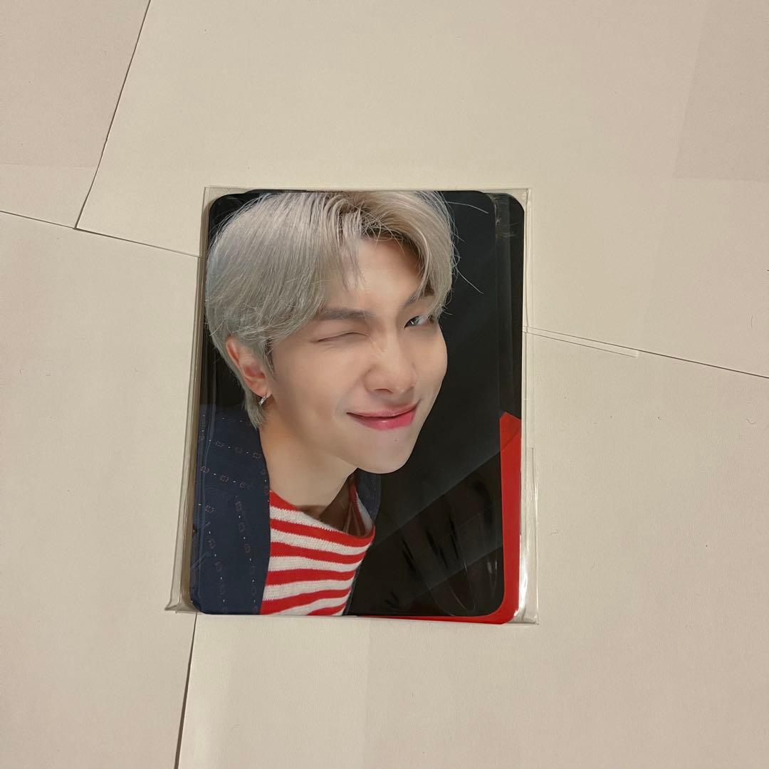【BTS】アミボム　コンサートグッズ　ペンライト　トレカ付　専用袋付き　テテ