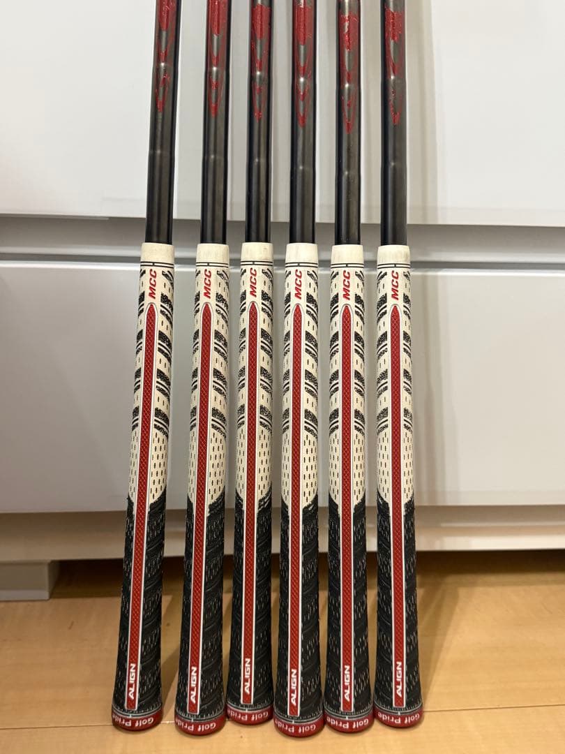 最終値下げタイトリストT100Sブラックアイアンモーダス105sシャフト