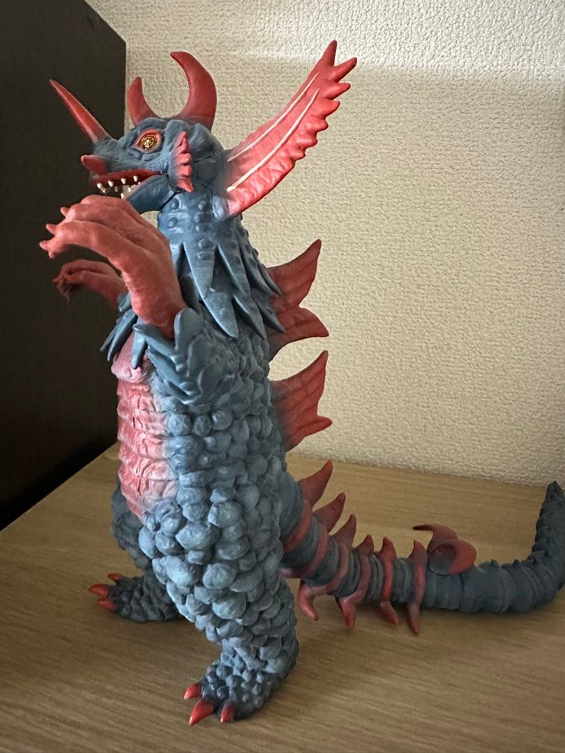 ウルトラ大怪獣シリーズ5000EX 黒雲超獣 レッドジャック　箱付き