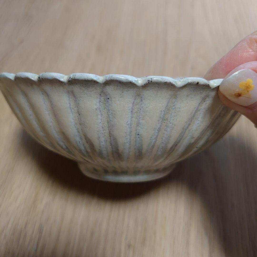 余宮隆さん　輪花鉢2客セット