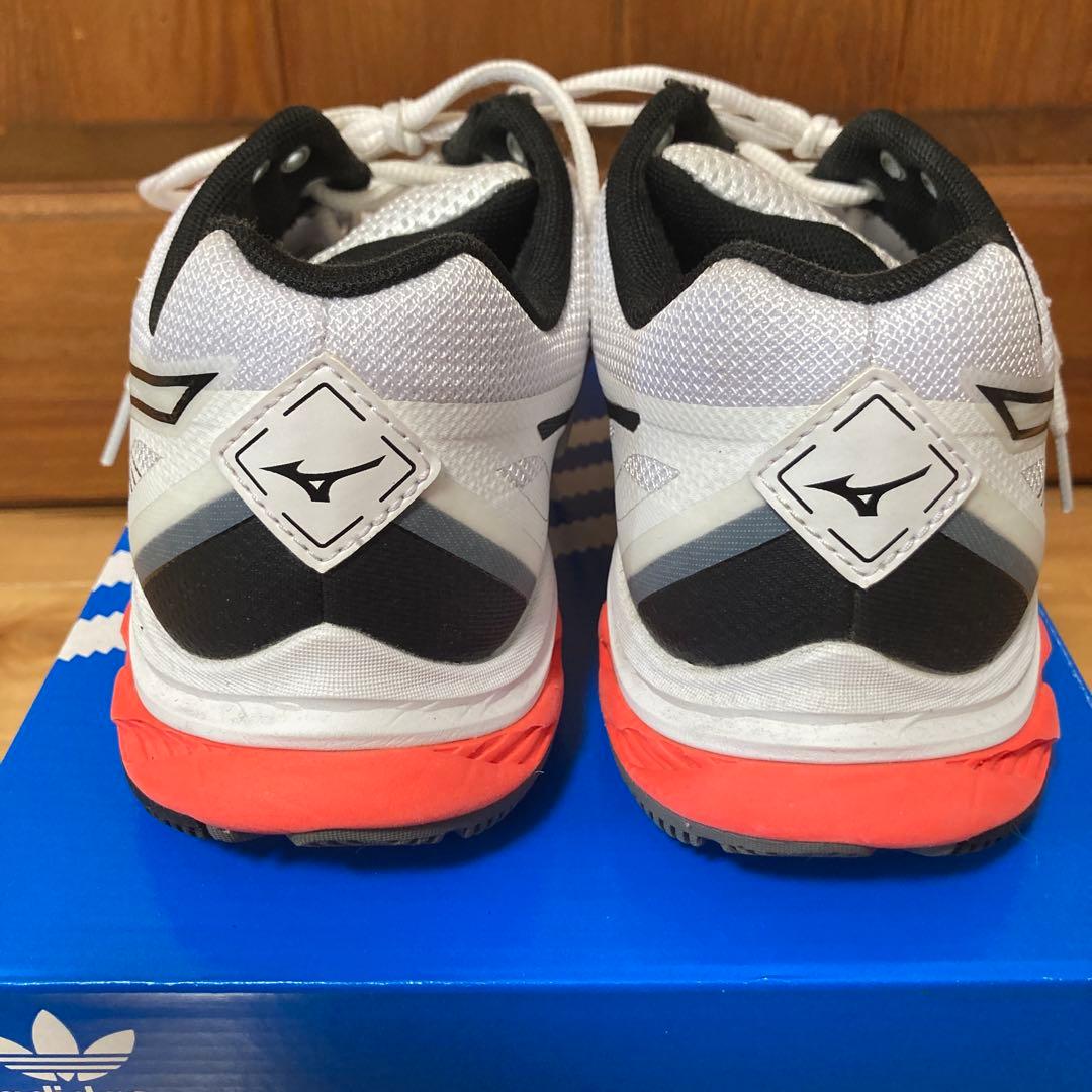 【中古】バドミントンシューズ　ミズノウエーブファング2 :24.5㎝