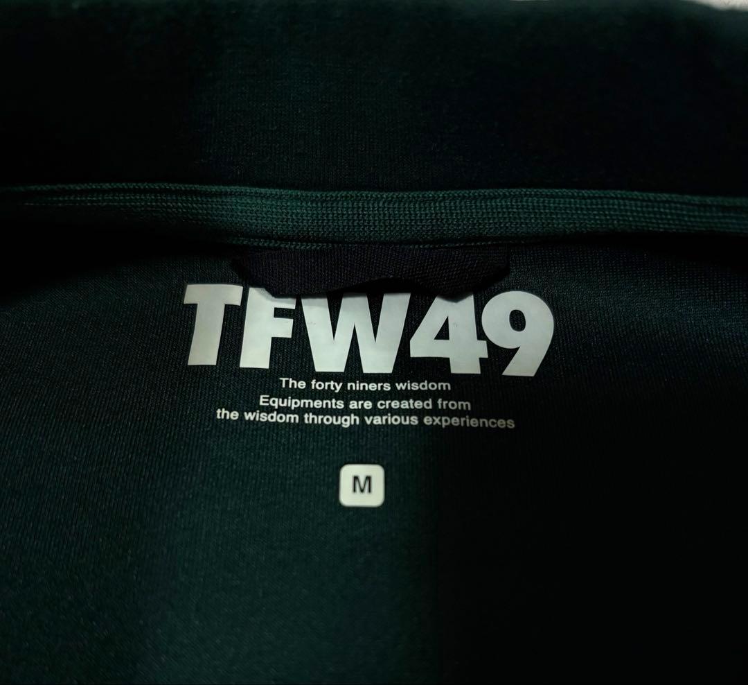 TFW49 CARDBOARD MATERIAL CREWダンボール