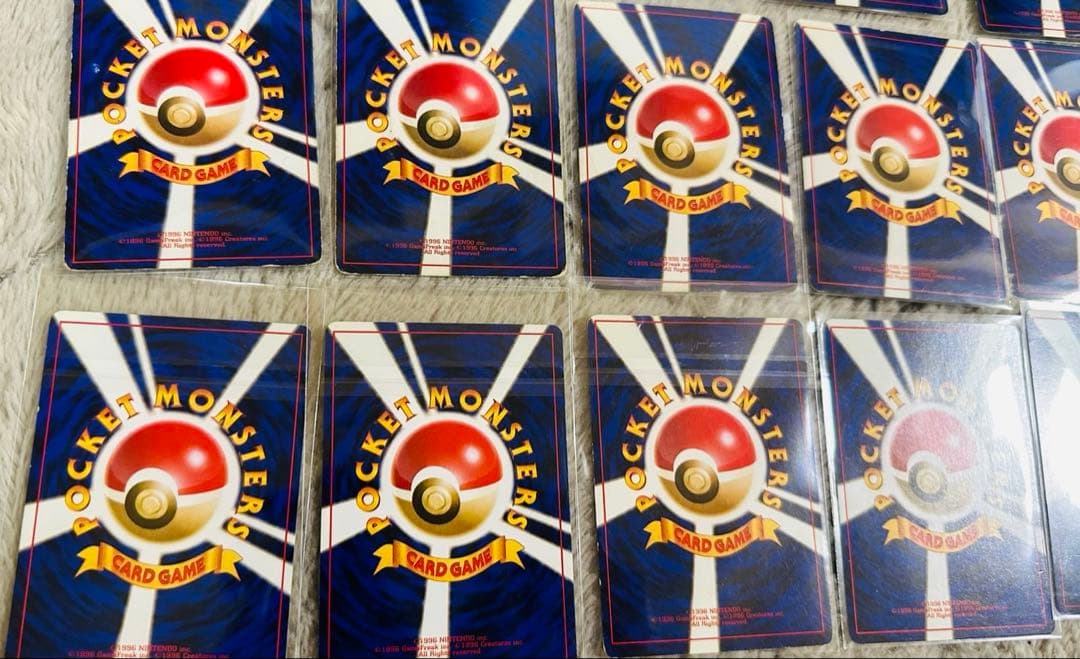 ポケモン旧裏カード38枚 まとめ売り　ピカチュウなど　当時もの
