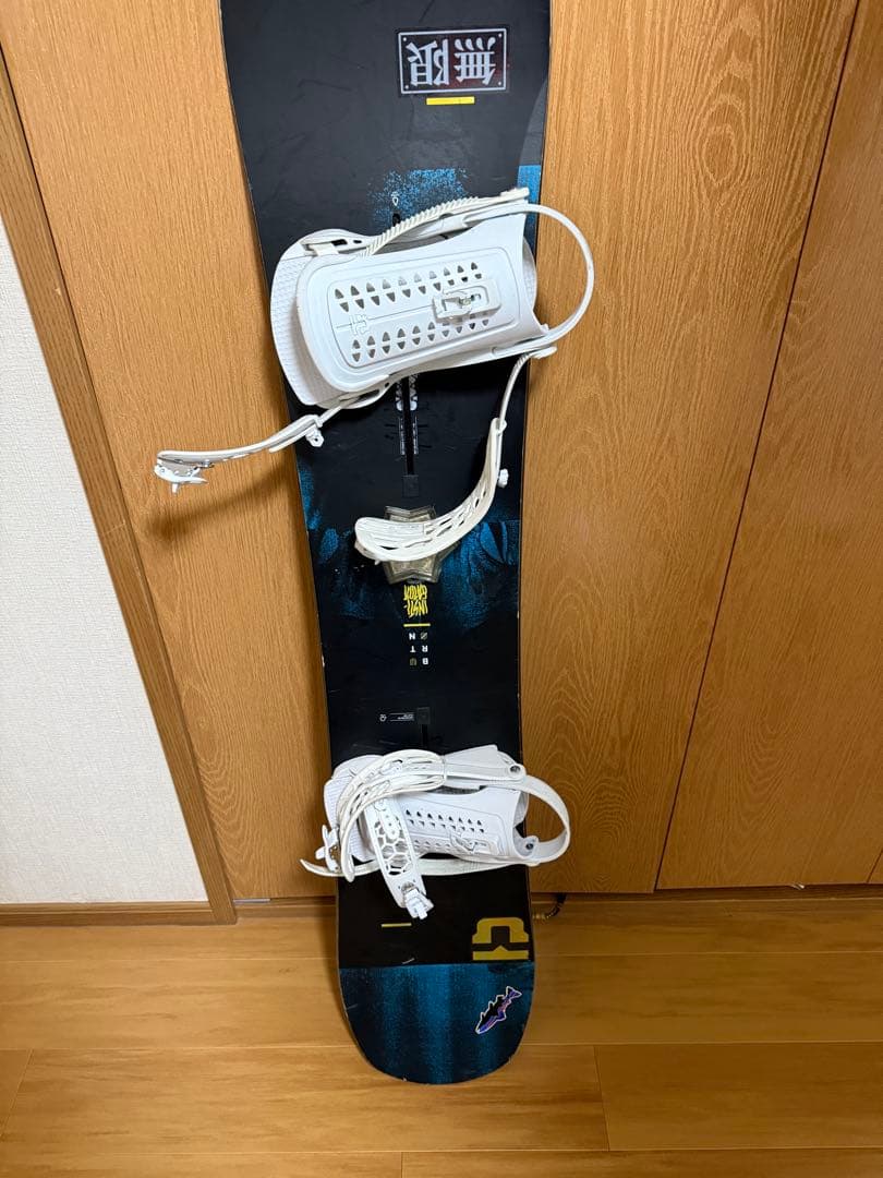 BUNT スノーボード + UNION バインディング