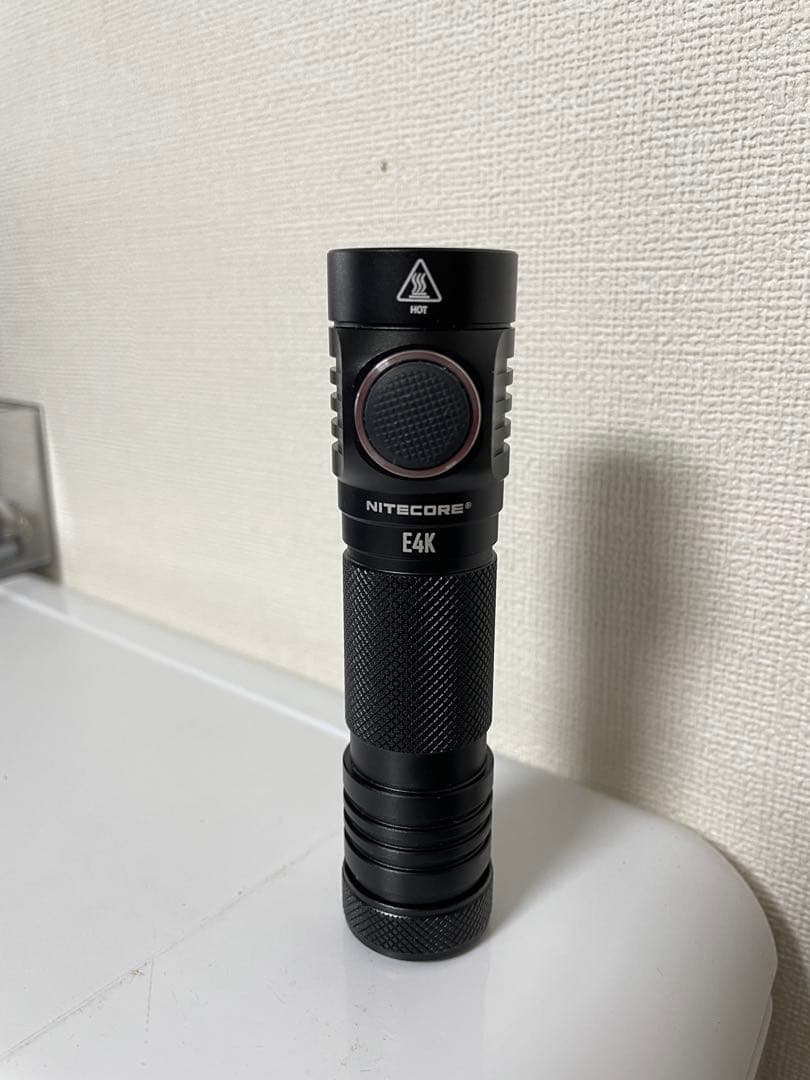 ■ NITECORE(ナイトコア)E4K 4×CREE XP-L2 4400lm
