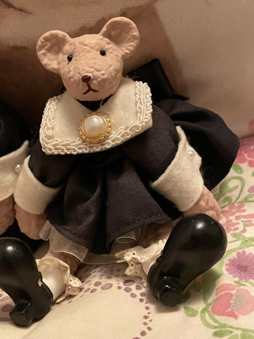 超かわいいペアのヴィクトリア朝風オルゴール付きテディベア Teddy Bear