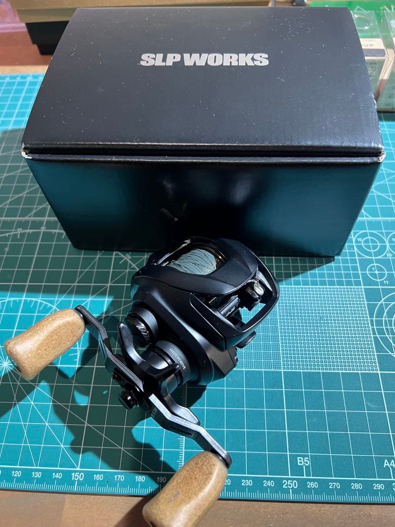 リール SLP WORKS ZILLION TW 1000H-SLPW