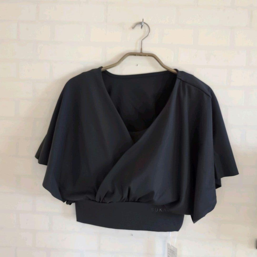 【新品】【SUKALA】ブラトップ付きバルーンカシュクールトップス M　ブラック