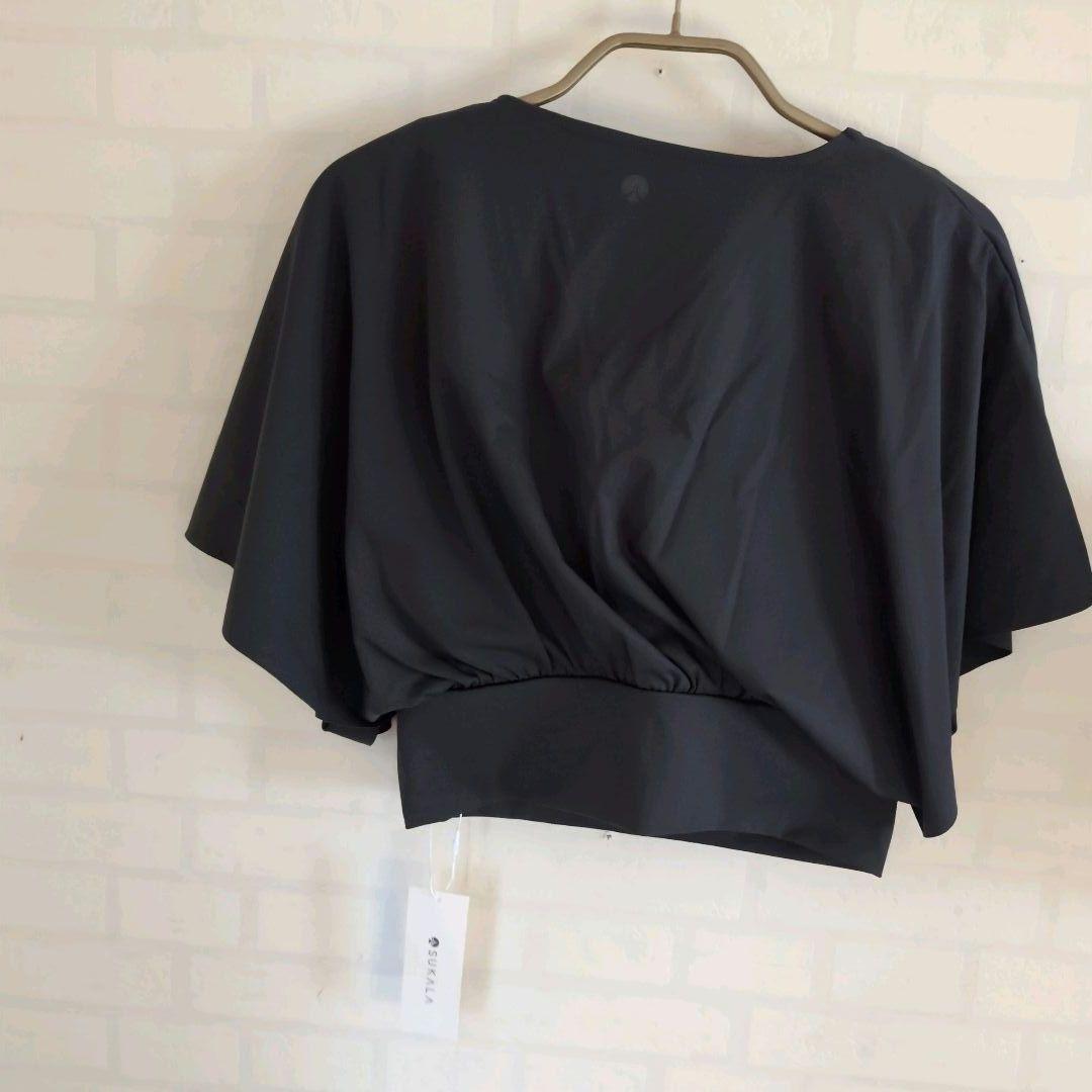 【新品】【SUKALA】ブラトップ付きバルーンカシュクールトップス M　ブラック