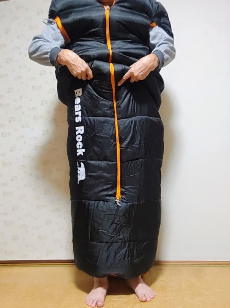 超美品ベアーズロック マミー型センタージッパー 寝袋-15℃ FX-451G 黒