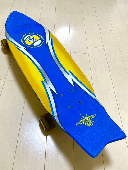 人気スケートボードSector9【超美品】貴重デザイン