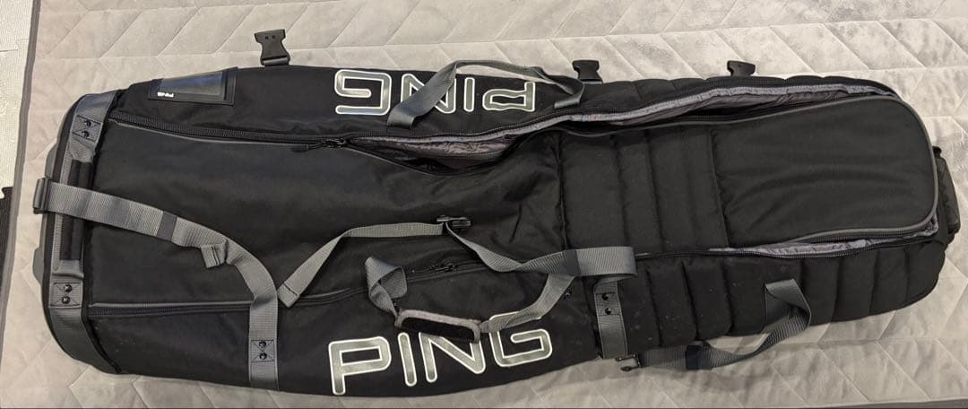 PING ゴルフ ハードトラベルケース ブラック　キャスター付き　収納袋付き