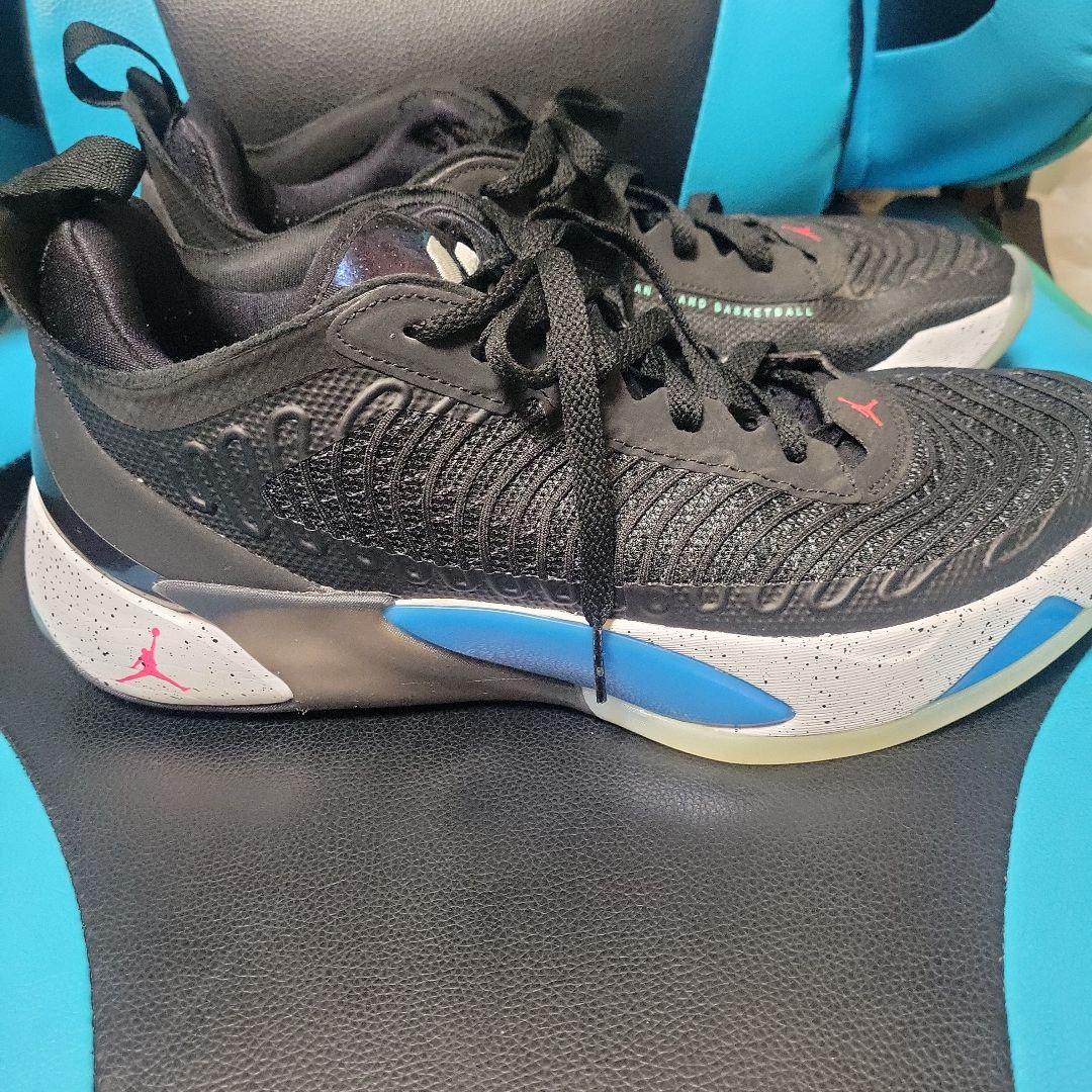 【希少サイズ30cmJORDAN LUKA 1 貴重なファーストカラー