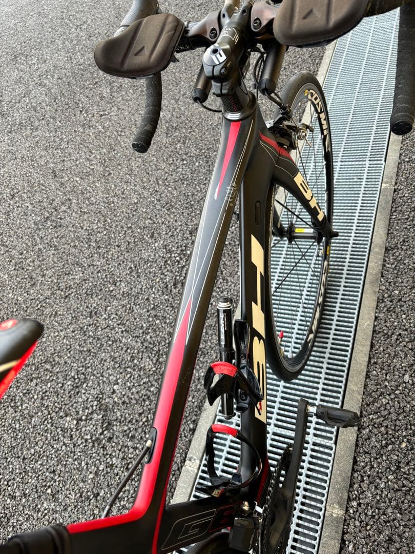 BH G6ProAero ロードバイク ULTEGRA Di2カンパ前後ホイール