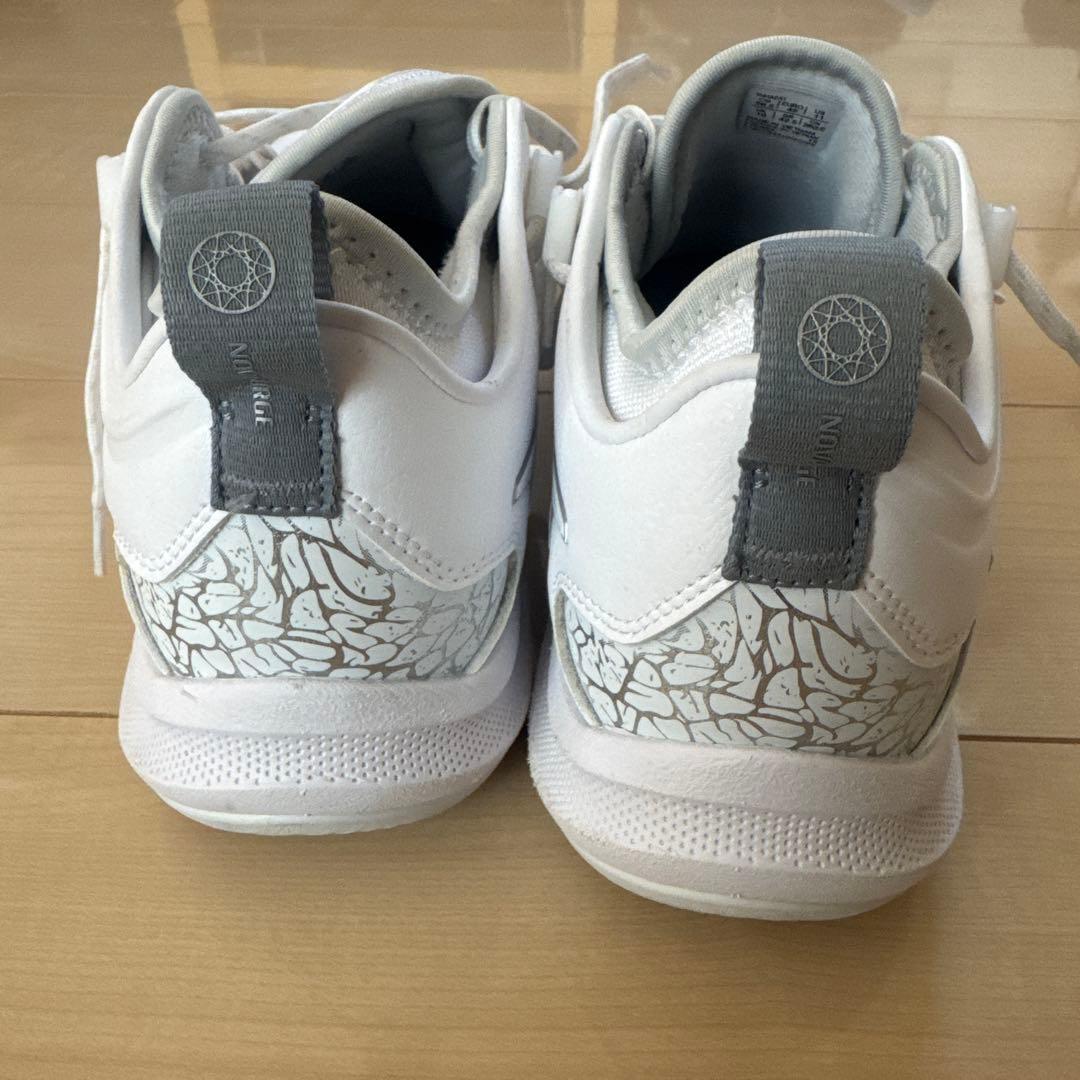 美品！　ASICS バスケットボールシューズ28.5cm バッシュ
