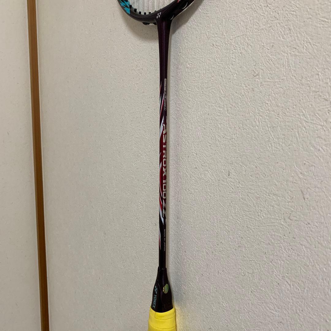 YONEX　アストロクス100ZZ　4UG5　(陥没修理品)
