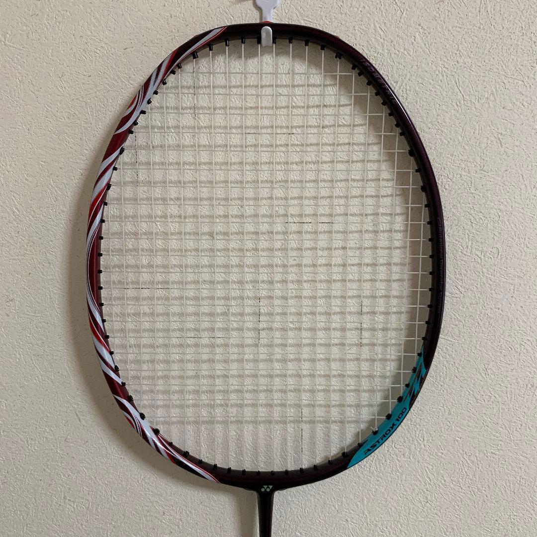 YONEX　アストロクス100ZZ　4UG5　(陥没修理品)