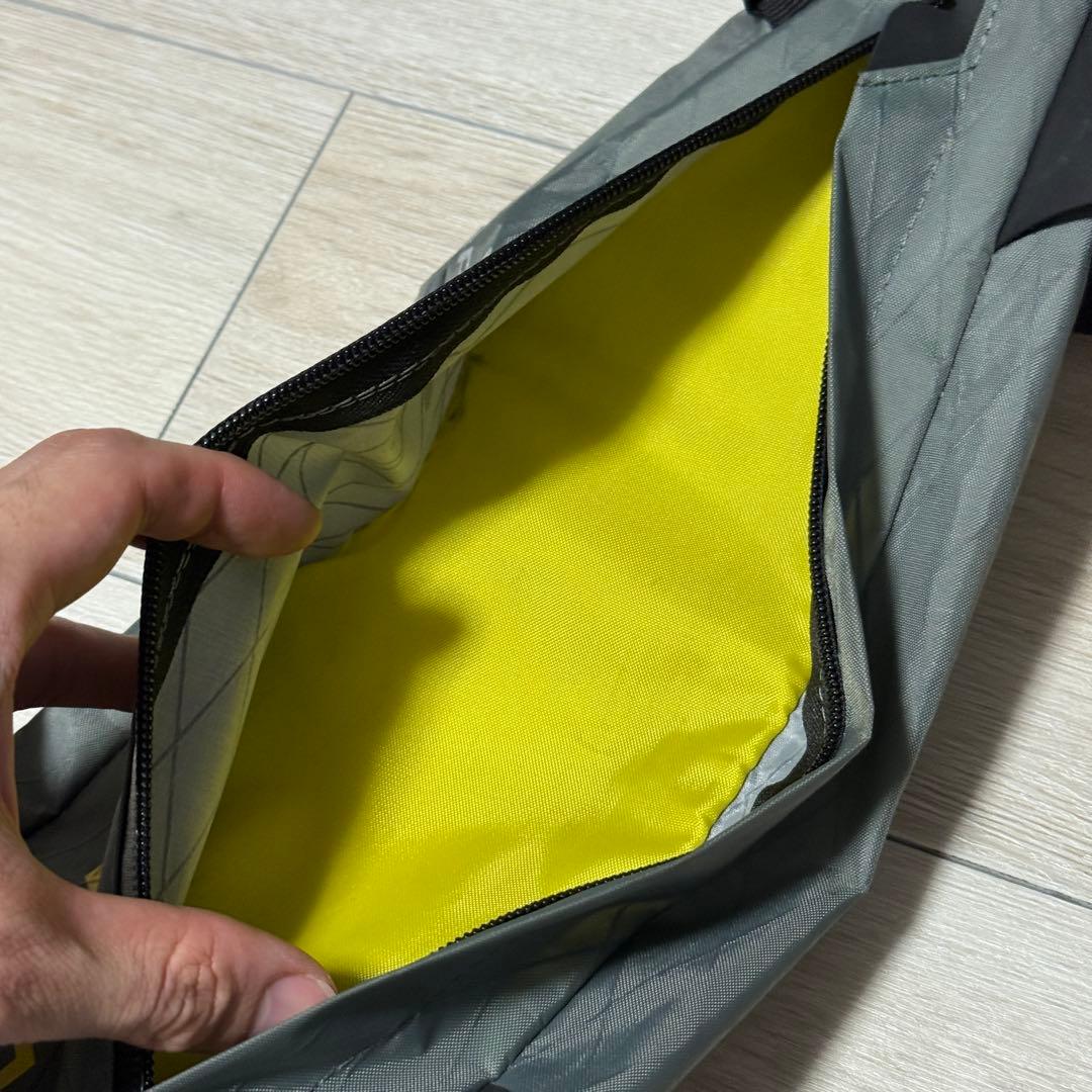 本日限り値下げ・ アピデュラ(APIDURA)フレームバッグ 3L スモール