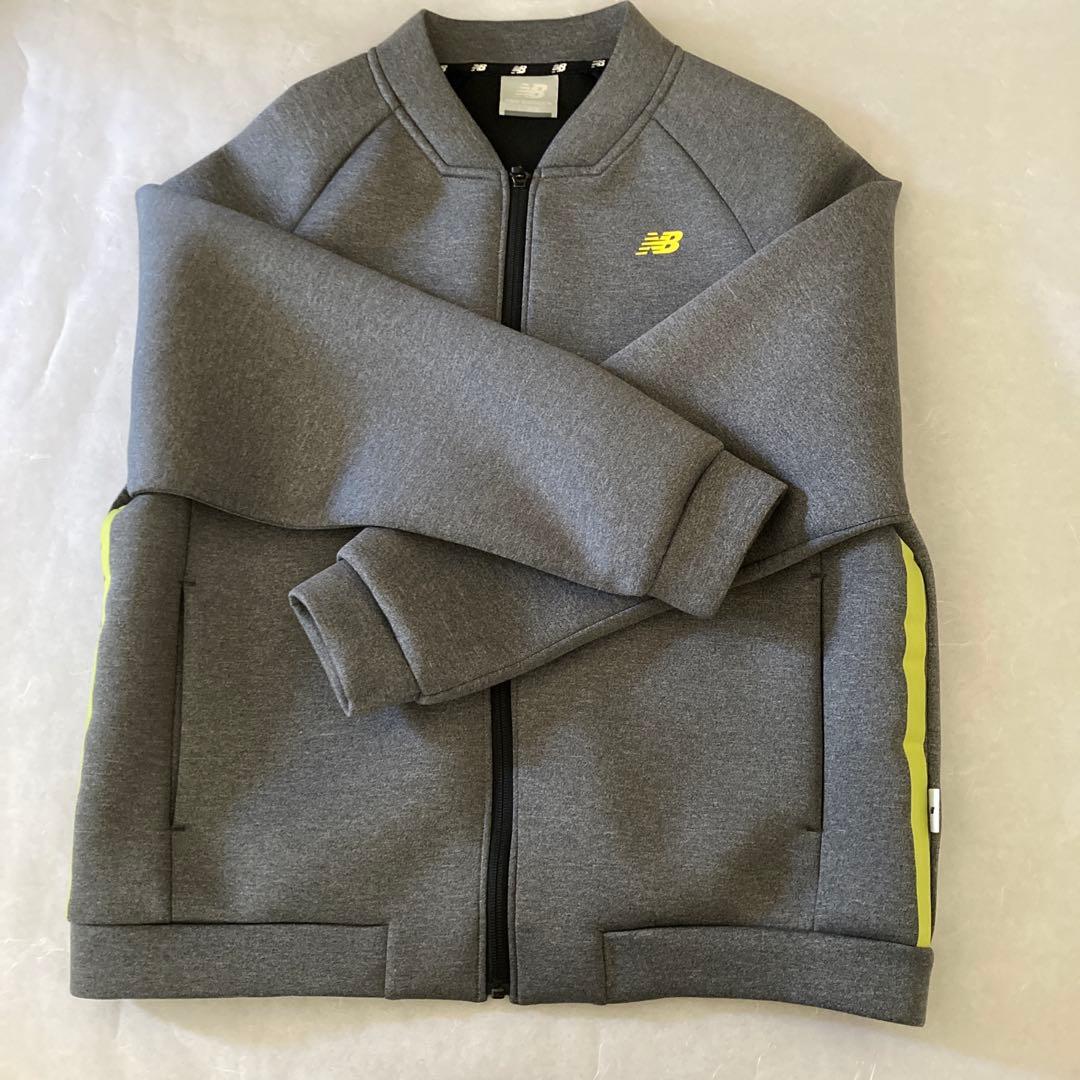 New Balance グレー ジャケット