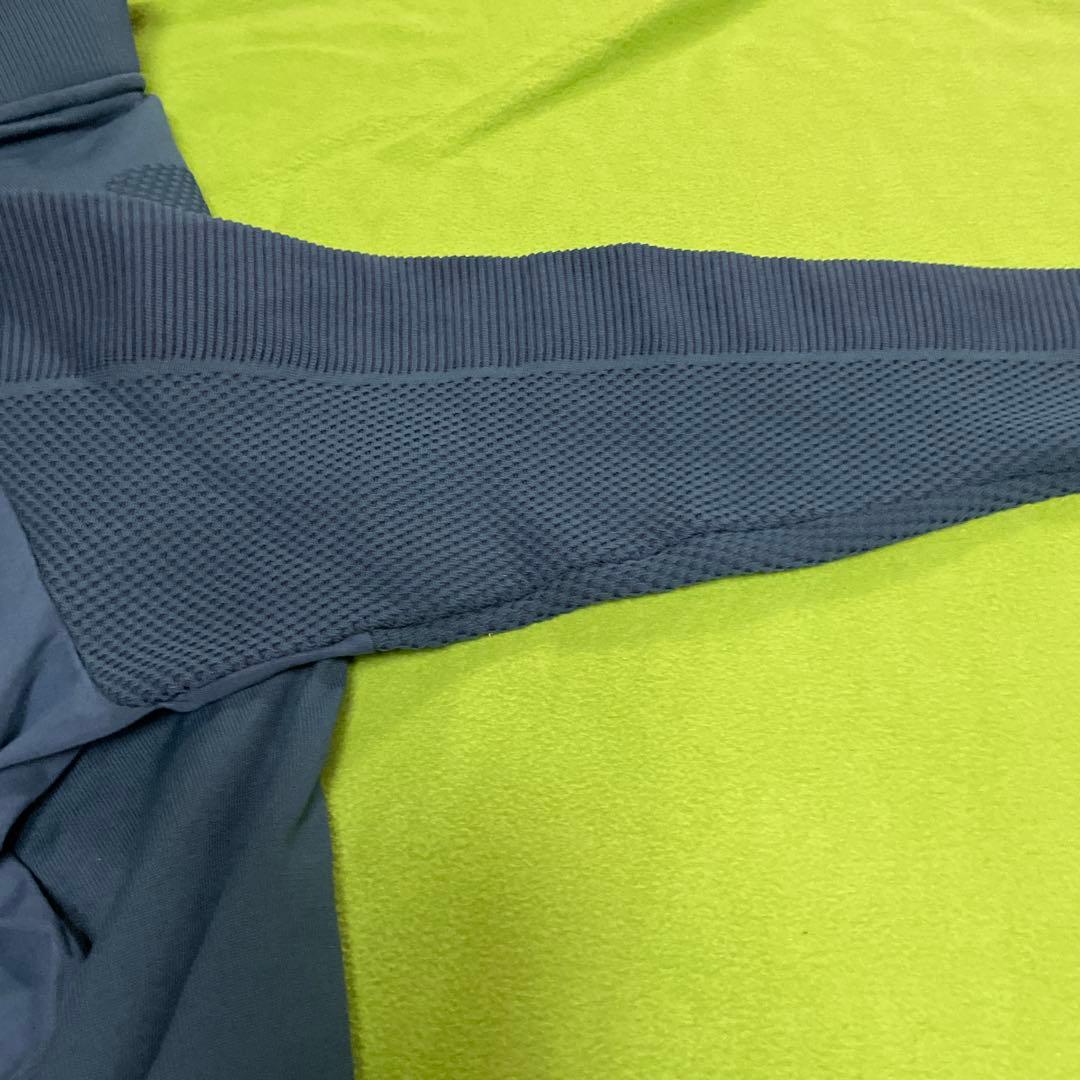 オークリー　メンズゴルフハーフジップトレーナー　2XL 紺色
