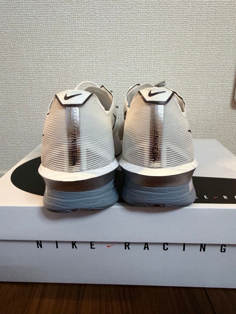 スパイク・シューズ Nike vaporfly 4 28cm